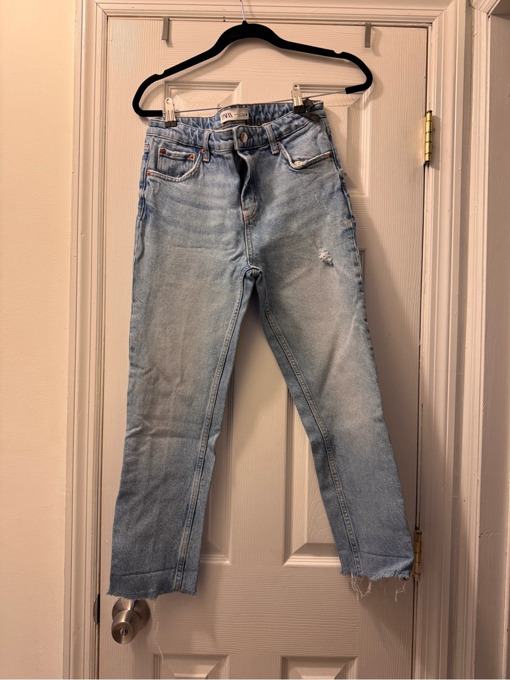 Zara Light Blue Straight-Leg Women's Jeans